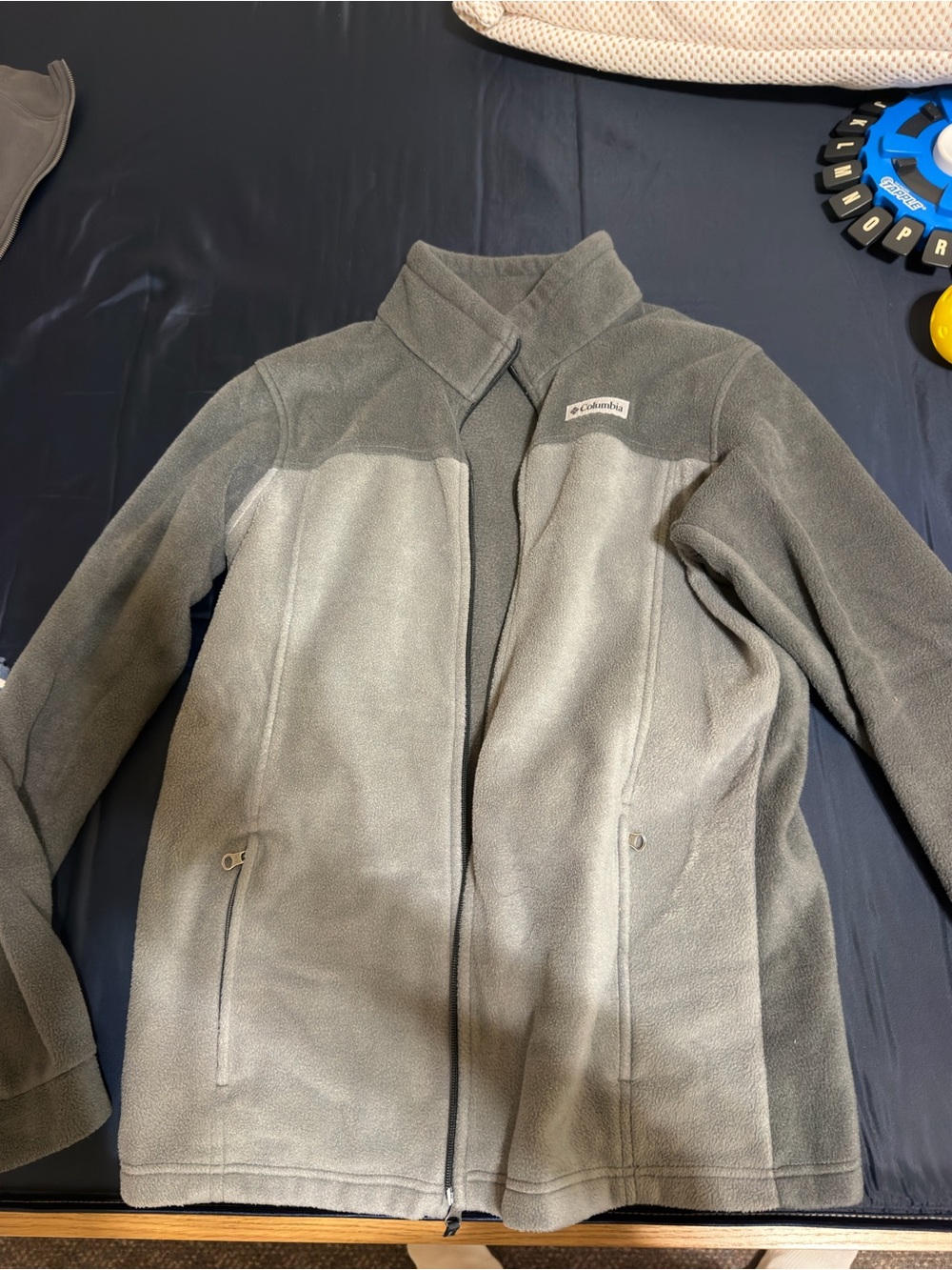 Columbia Two-Tone Grey Fleece Jacket